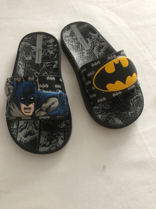 Шльопанці batman на хлопчика 6-8 років