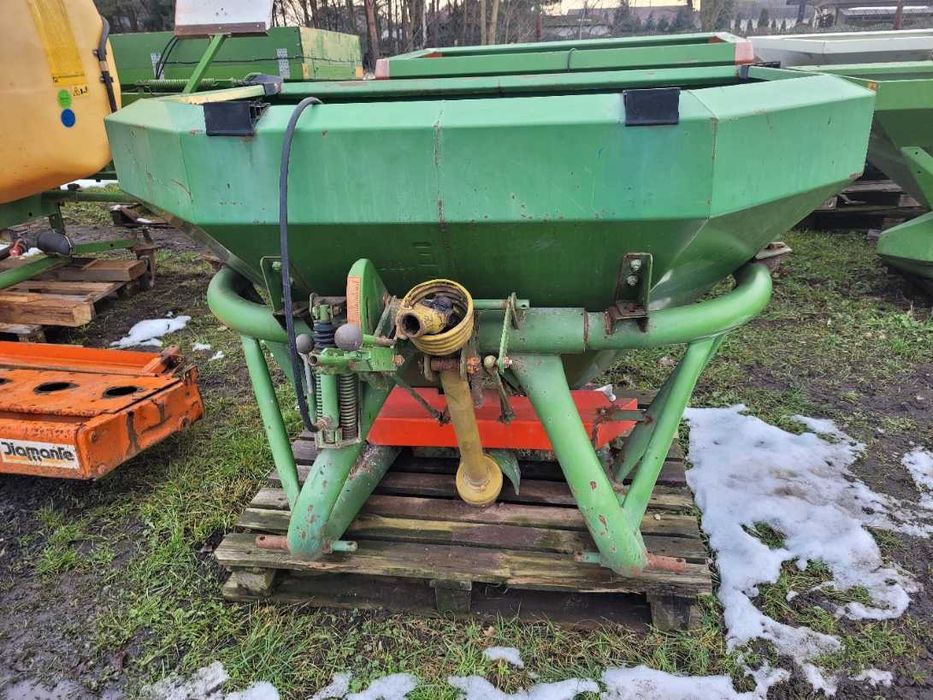 Rozsiewacz do nawozów AMAZONE