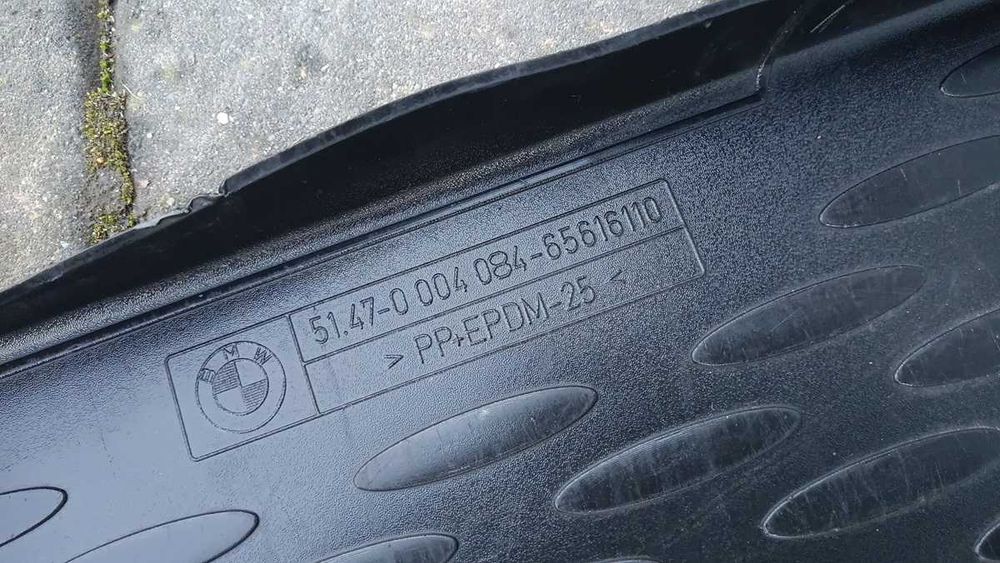 Mata Wykładzina Bagażnika Gumowa Oryginał BMW E46 Kombi Touring