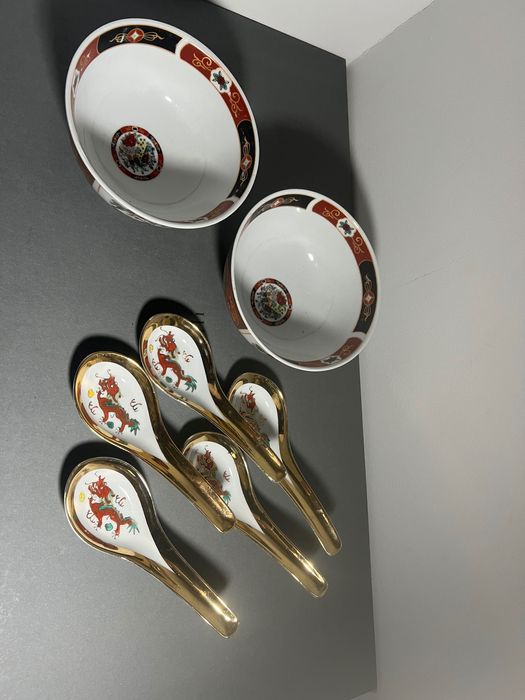 Łyżki porcelanowe x5 miseczki porcelana chińska x2