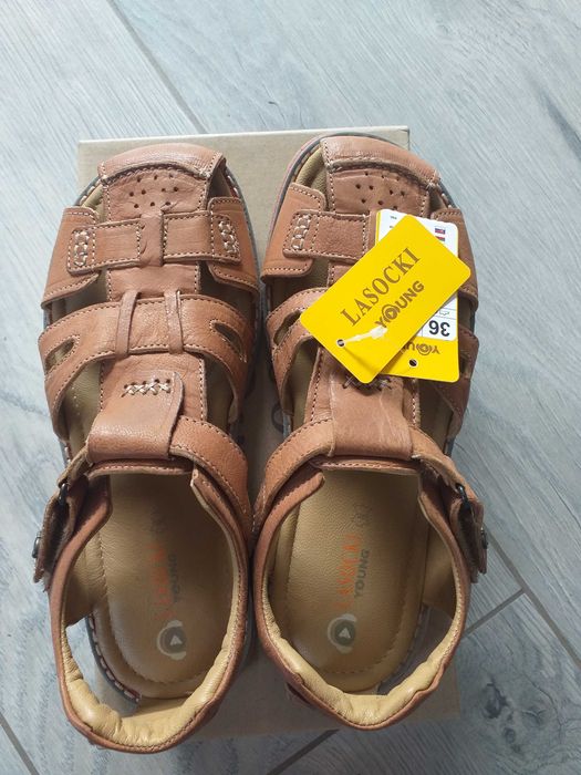 Sprzedam nowe sandały skórzane Lasocki young 36 wkładka 23cm
