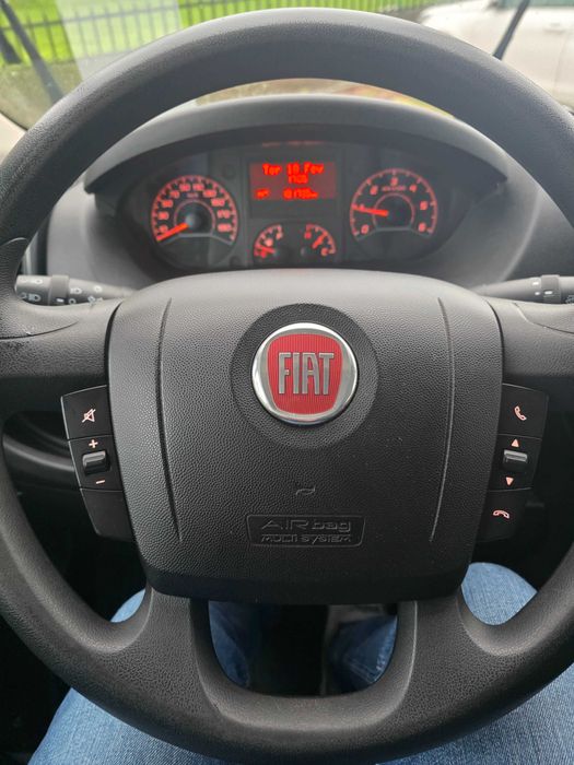 Fiat ducato cabine dupla 7 lugares caixa coberta