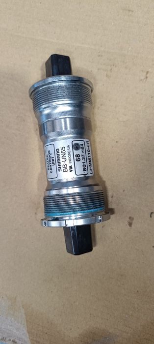 Shimano BB-un55 novo
