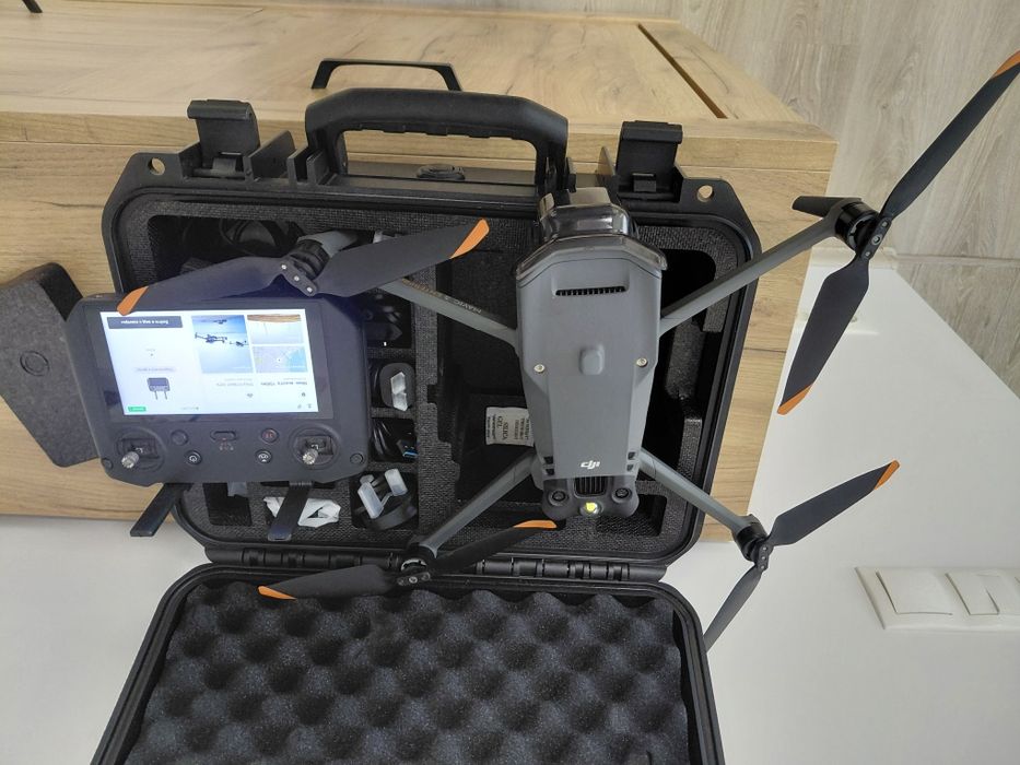 Дрон DJI Mavic 3E, стан нового, 4 години нальоту
