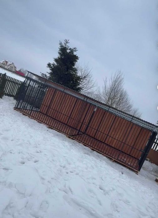 Kojec dla psa szeregowy – producent