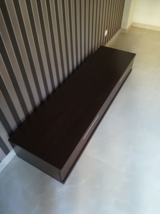 Móvel wengue para sala