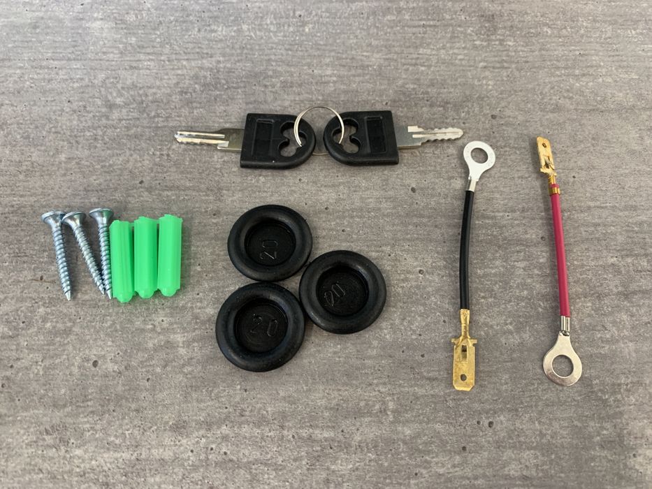 ХИТ ИБП 12В 10А 18 20Ач АКБ Бесперебойник для роутера видеонаблюдения