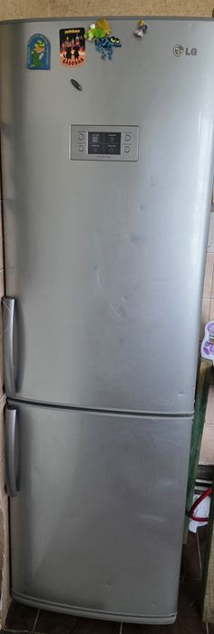 Продам холодильник