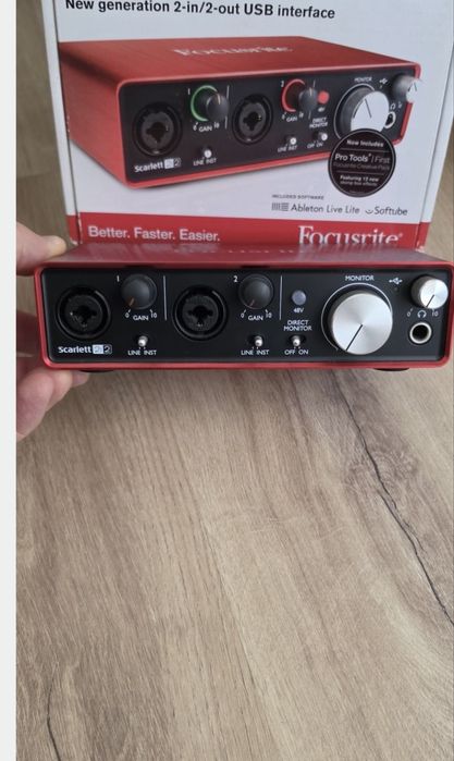 Interface focusrite scarlett 2i2