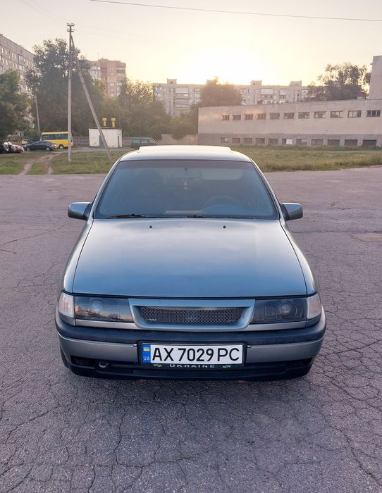 Продам Opel Vectra A 2.0i
