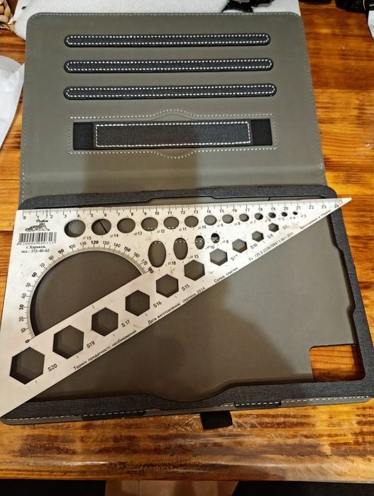 Чехол універсальний для планшета