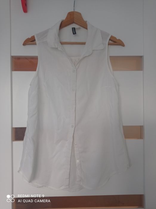 Bluzka/ koszula bez rękawków, rozpinana S