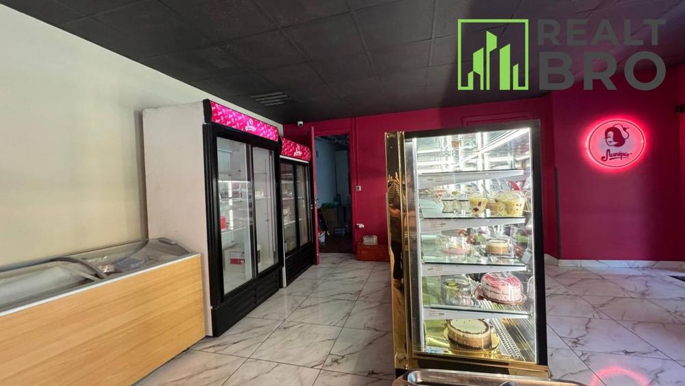 Суборенда фасадного приміщення на Гречанах, 53 м2