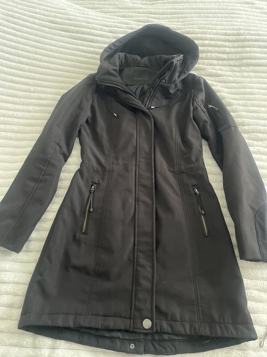 Осіння куртка плащ