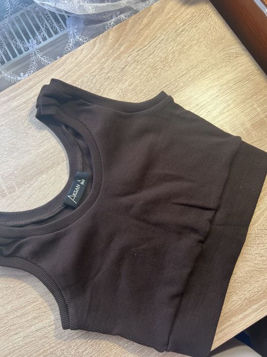 Шоколадний топ в рубчик