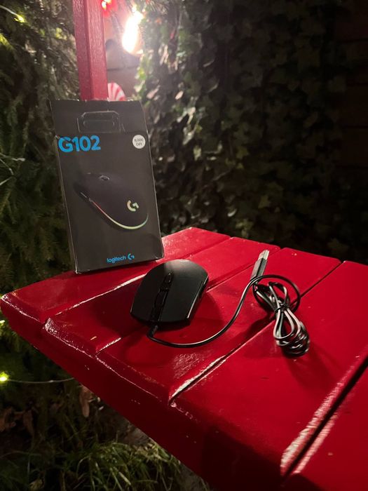 ПРОДАЮ МИШКУ logitech g102