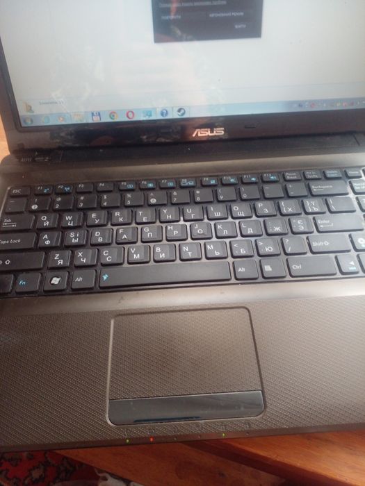 Ноутбук ASUS X52J