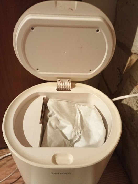 Robot sprzątający lenowo t1s pro