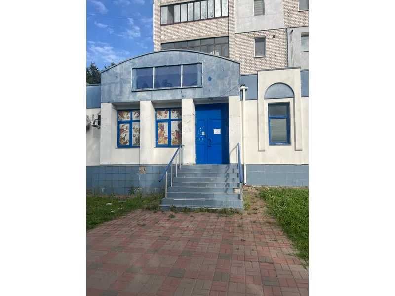 Фасадне приміщення 98.5 м² у самому центрі Прилук – під ваш бізнес!