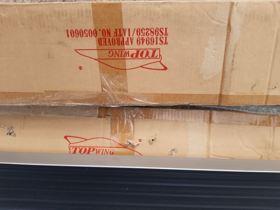 Подножки боковые ступеньки  пороги на кроссовер внедорожник