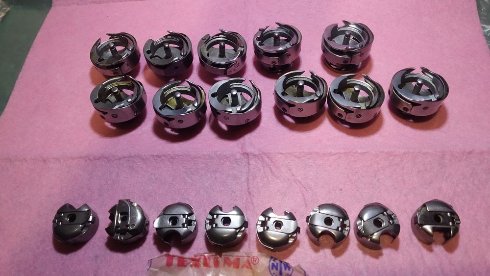 Запчастини для швейних машин і оверлоків.