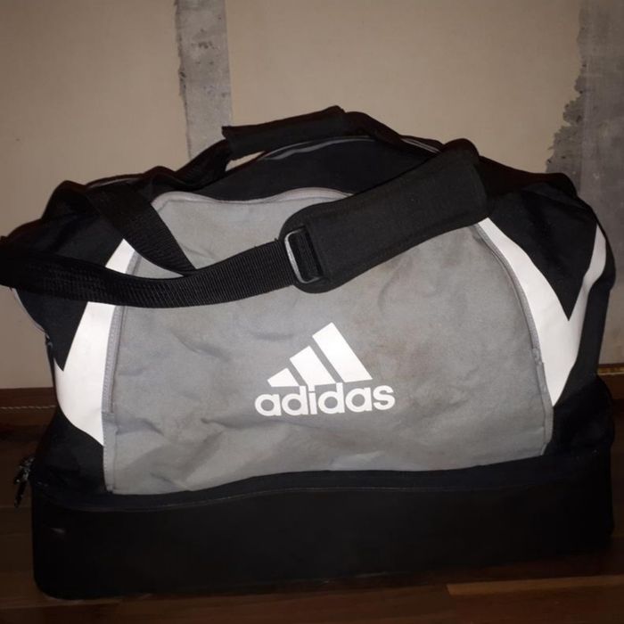 Дорожная сумка адидас