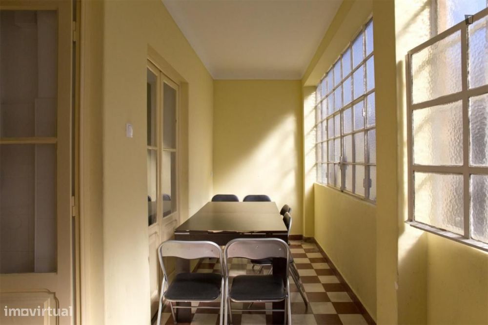 Quarto - localizado em Bairro Alto Lisbon