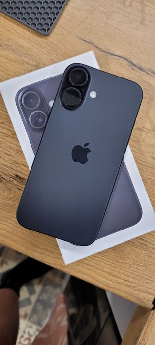 IPHONE 16 Nieuzywany