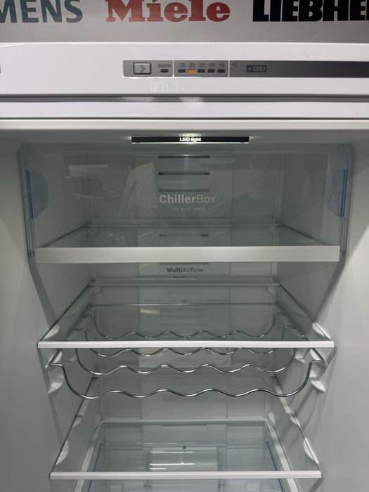 Холодильник Bosch NoFrost