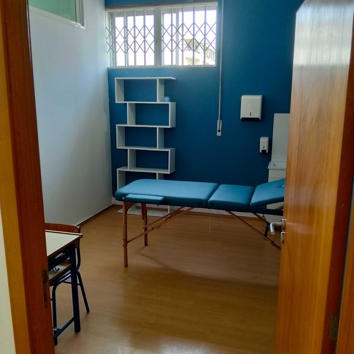 Aluga-se gabinete