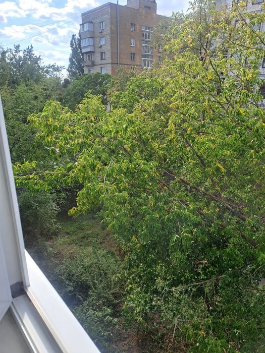 продажа 1ком.кв.30кв.м.ст.М."Берестейская"пр-т.Берестейский68"а"