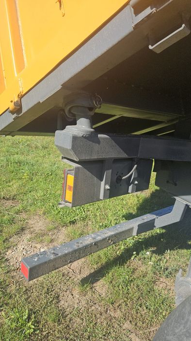 Продам Мерседес 1820