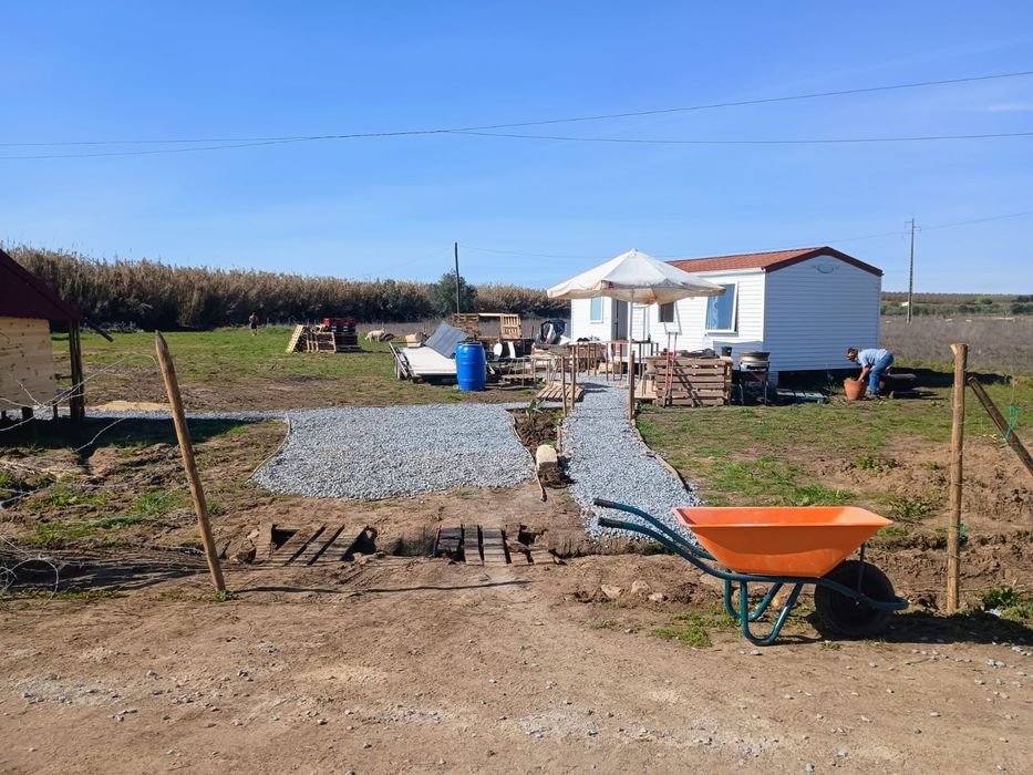 Terreno com água e luz com 825m2