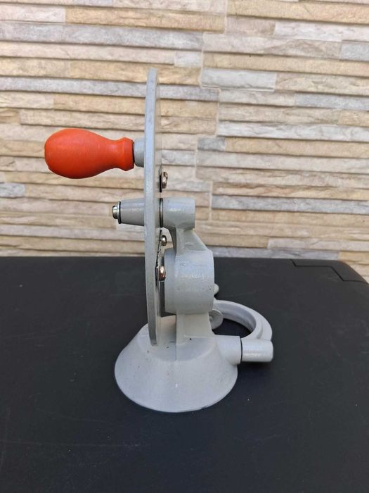 Vende-se Máquina Cortar Caldo Verde