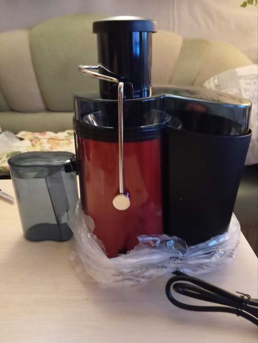 Соковыжымалка современная.