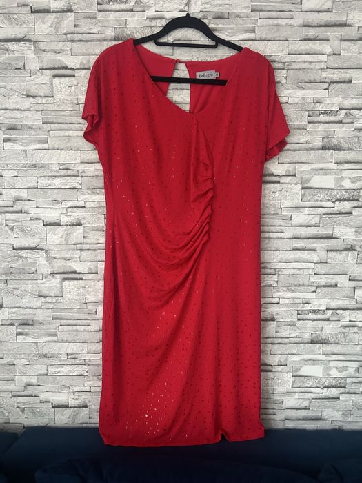Czerwona elegancka sukienka plus size 48 Bellezza