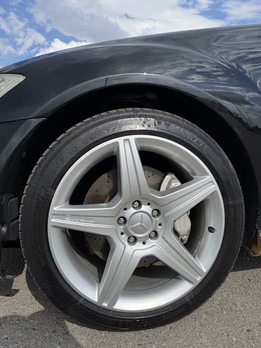 Продам Mercedes Benz  S 500 / W221