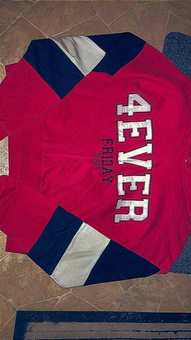 158/164 lub s/m krótka bluza z kapturem oversize high school college