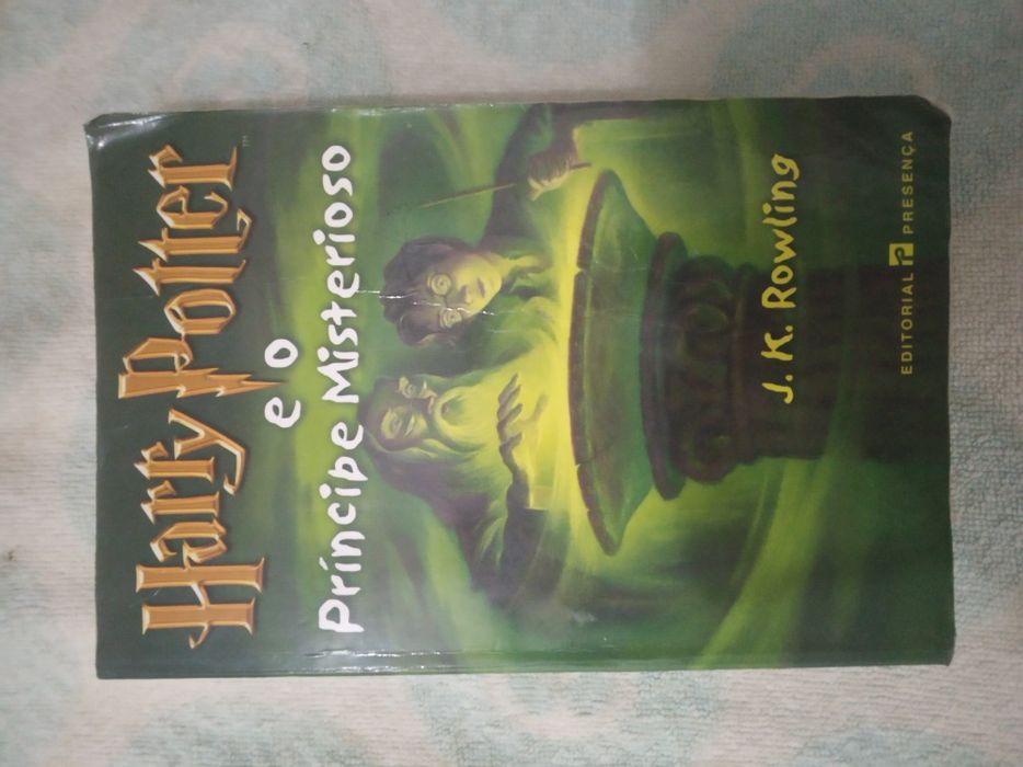 Harry Potter and Agatha Christie – 2 Books64739307433347122