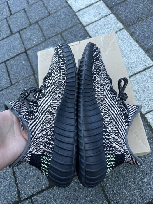 Adidas Yeezy Boost 350 V2 Yecheil sneakersy niskie czarne kanye 44