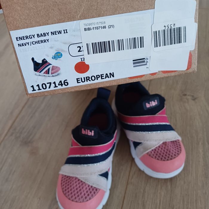 Bibi - buty dla dziewczynki  22 lekkie adidaski