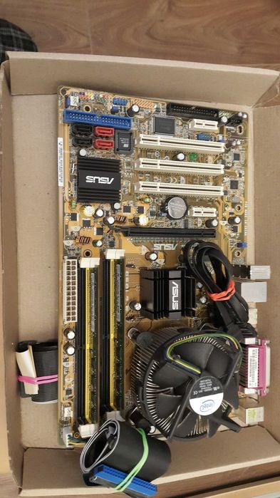 Компьютер материнская плата ASUS S 775. Оперативная память  *SAMSUNG*