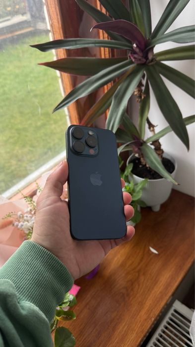 Iphone 15 pro 128gb повний комплект, гарантія