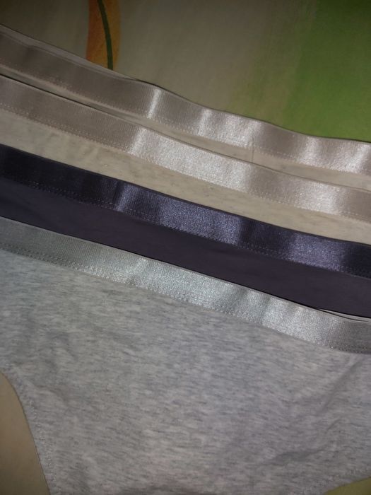 Stringi 4pak Primark