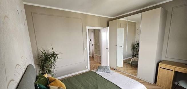 Квартира у Варшаві 2/х кім район Bielany