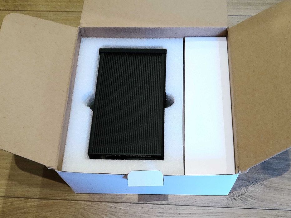 Fonte de alimentação FiiO PL50 Low Noise Regulated - Audiófila