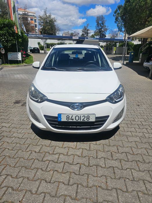 Hyundai i20 2014 Impecável | Revisão Feita | Sem Defeitos | Pronto a Andar | Aceito Mecânico