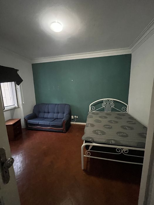 Quarto Belém jovem trabalhadora/estudante