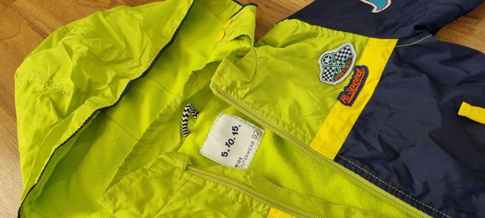 Kurtka z polarem dla chłopca. 92