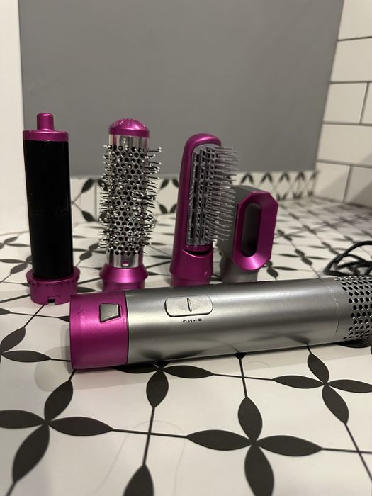 Wielofunkcyjna suszarka do włosów + gratis
